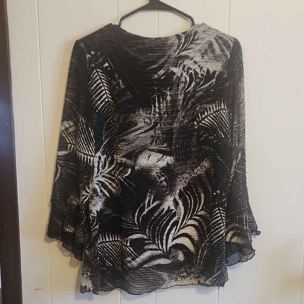 Elegant Black and Silver Patterned Blouse Sz Xl - Picture 7 of 10